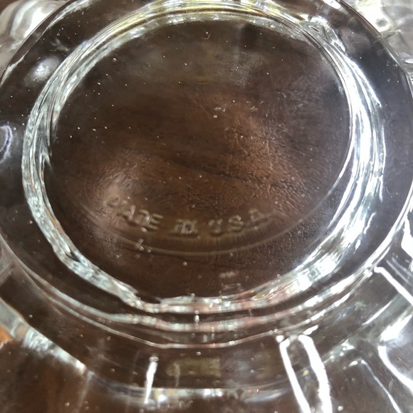 HEISEY? Two / 5 3/4” clear Glass Trinket Dish/Stamped Made In USA/ sold as set - Picture 4 of 5